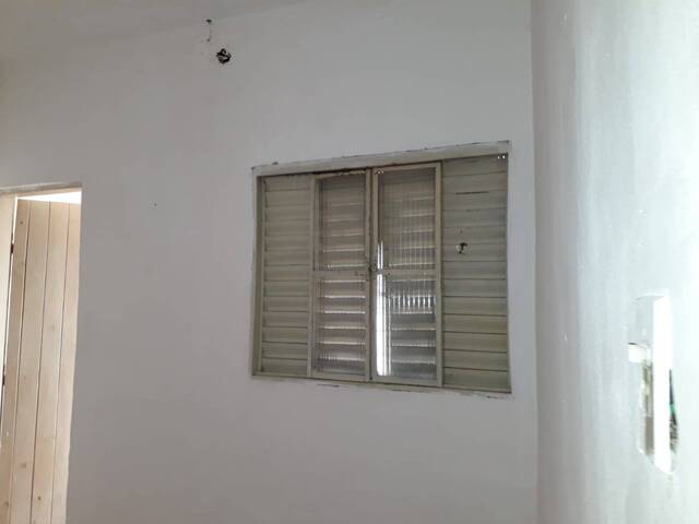 Casa para Venda em São José dos Campos - 5
