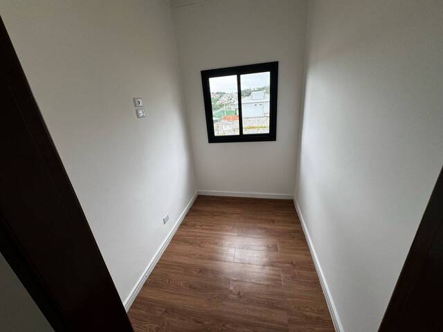 #121 - Casa para Venda em São José dos Campos - SP - 2