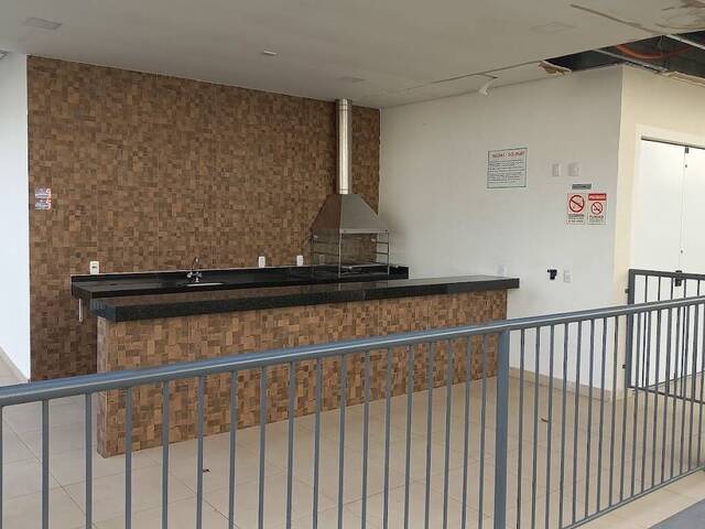 #120 - Apartamento para Venda em Jacareí - SP