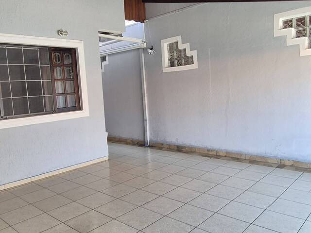#123 - Casa para Venda em São José dos Campos - SP