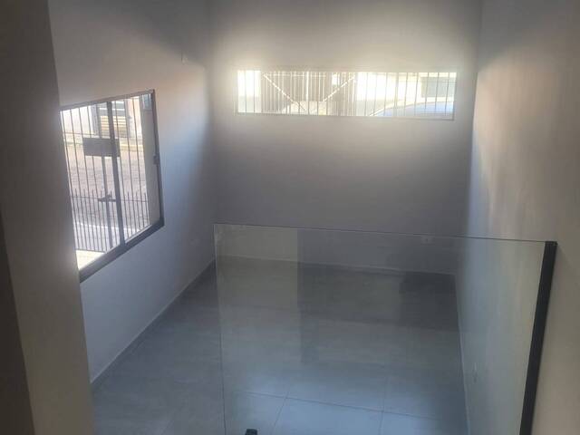 Casa para Venda em São José dos Campos - 5