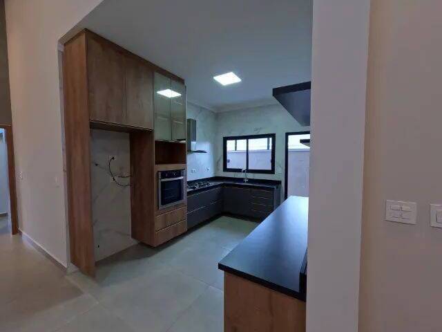 Casa para Venda em Taubaté - 4