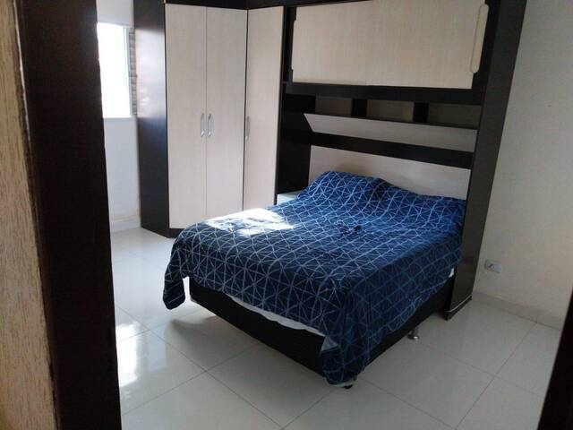 Casa para Venda em São José dos Campos - 2