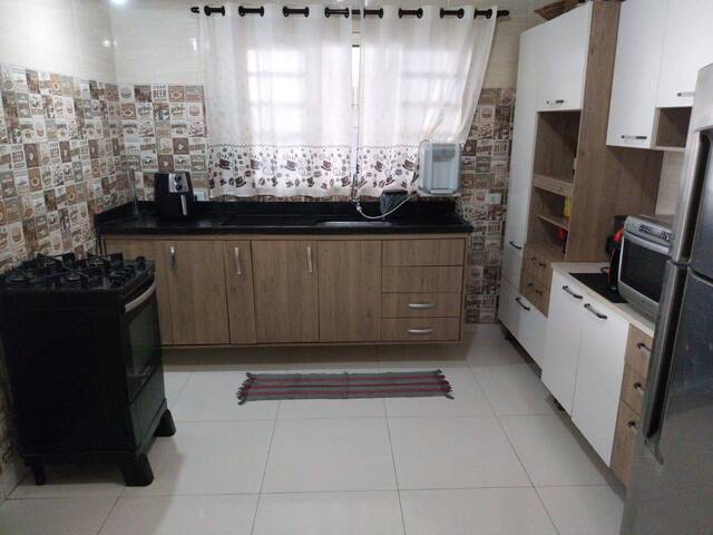 Casa para Venda em São José dos Campos - 4