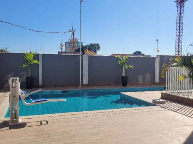 Apartamento para Venda em São José dos Campos - 2