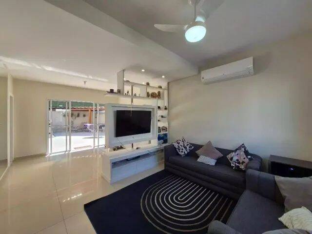 Casa para Venda em São José dos Campos - 4