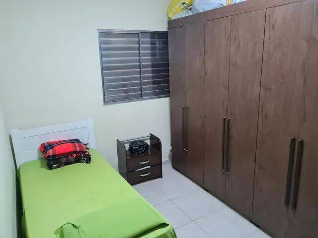 Casa para Venda em São José dos Campos - 2