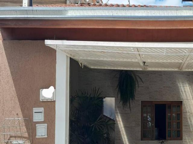 Casa para Venda em São José dos Campos - 4