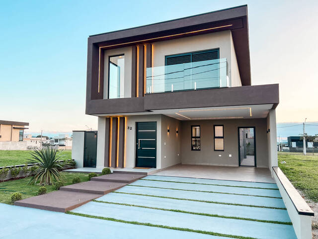 Casa para Venda em São José dos Campos - 2