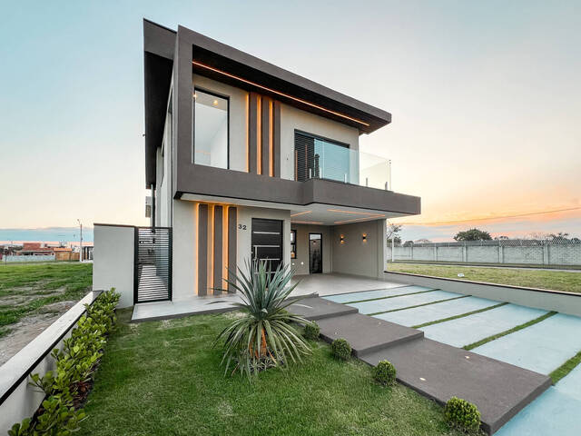 Casa para Venda em São José dos Campos - 4