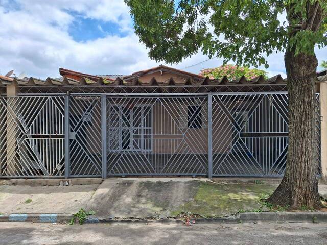 Casa para Venda em São José dos Campos - 4