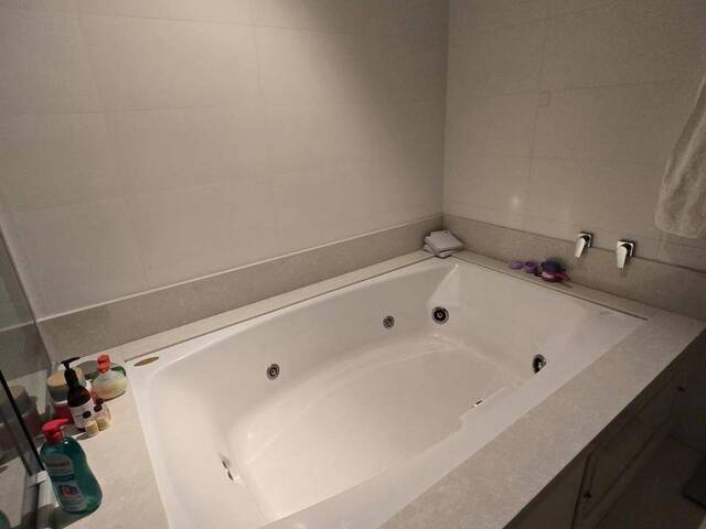 Casa para Venda em São José dos Campos - 2