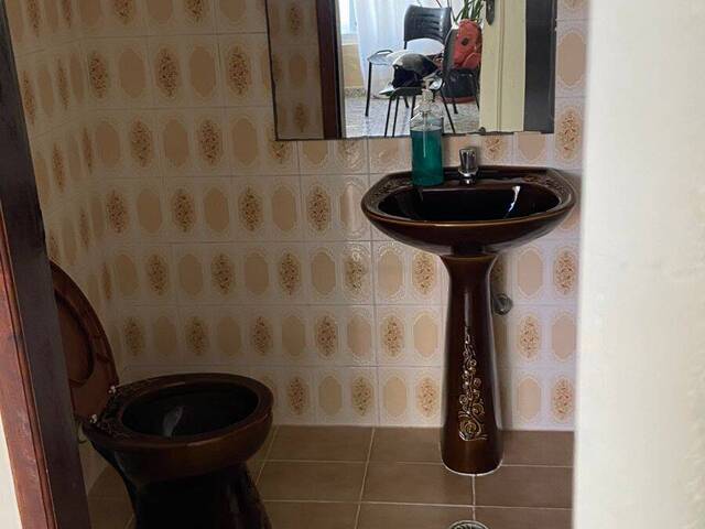 Casa para Venda em São José dos Campos - 4