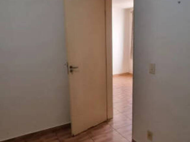 #200 - Apartamento para Venda em São José dos Campos - SP - 2