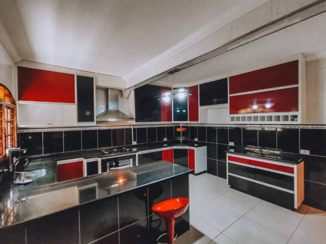 Casa para Locação em São José dos Campos - 4