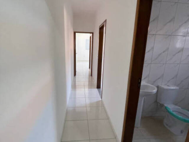 Casa para Venda em São José dos Campos - 5