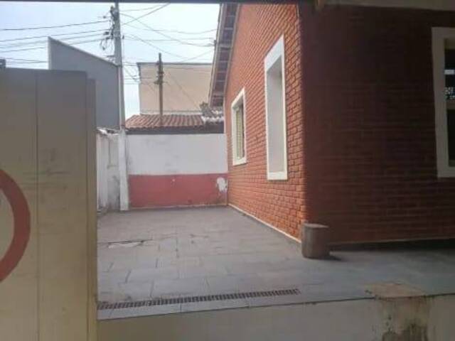 Casa para Venda em São José dos Campos - 4