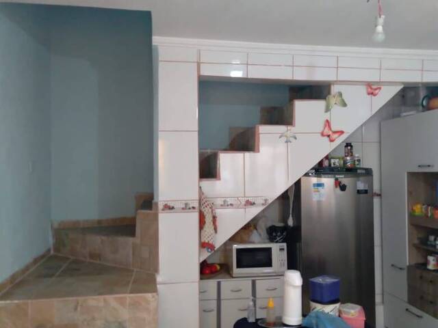 Casa para Venda em São José dos Campos - 4