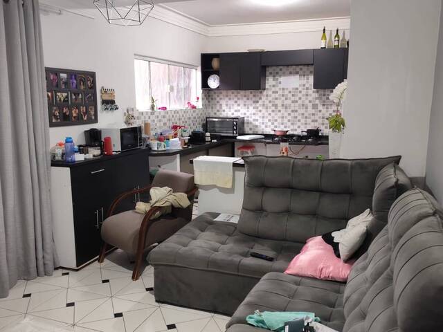 Casa para Venda em São José dos Campos - 4