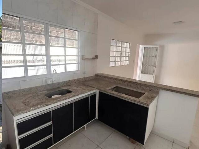 #236 - Casa para Venda em São José dos Campos - SP - 2