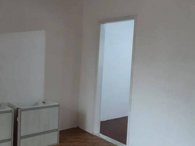 Casa para Venda em São José dos Campos - 4