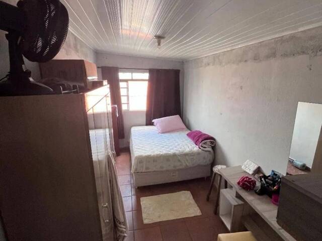 #239 - Casa para Venda em São José dos Campos - SP - 2