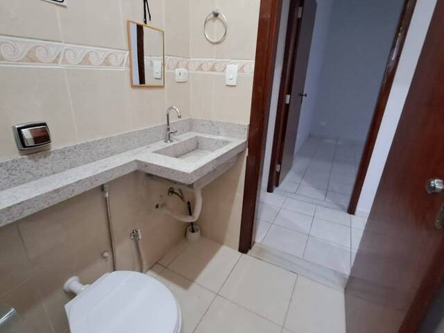 #240 - Casa para Venda em São José dos Campos - SP - 3