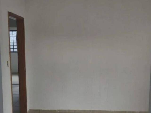 Casa para Venda em Jacareí - 4