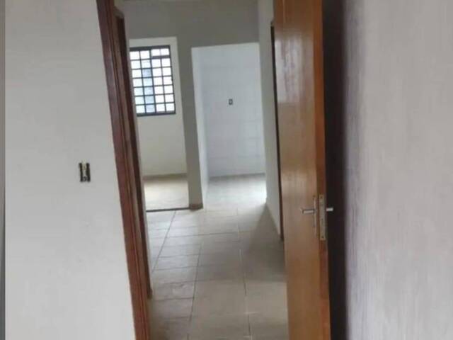 #250 - Casa para Venda em Jacareí - SP - 3