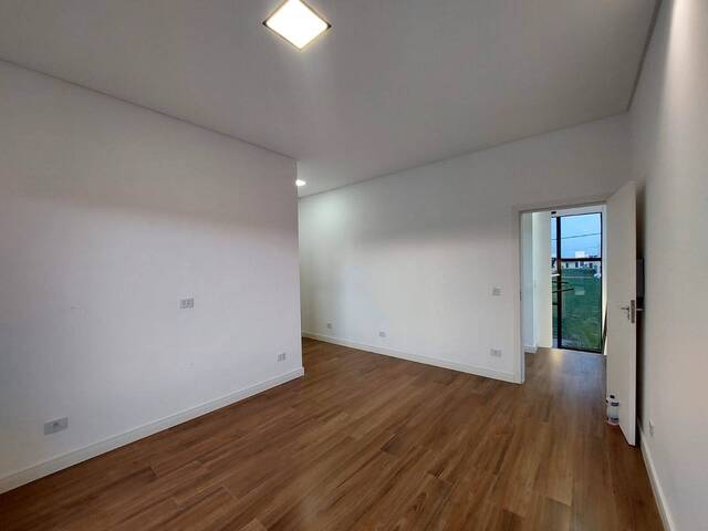 #257 - Casa para Venda em São José dos Campos - SP - 2